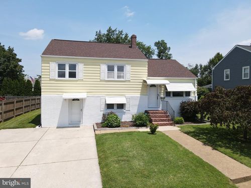 804 N Augustine St, WILMINGTON, DE, 19804-2608 | Card Image