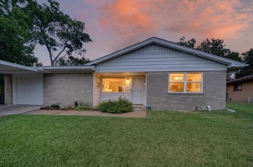 2224 Midway St, Mesquite, TX, 75149-1424 | Card Image