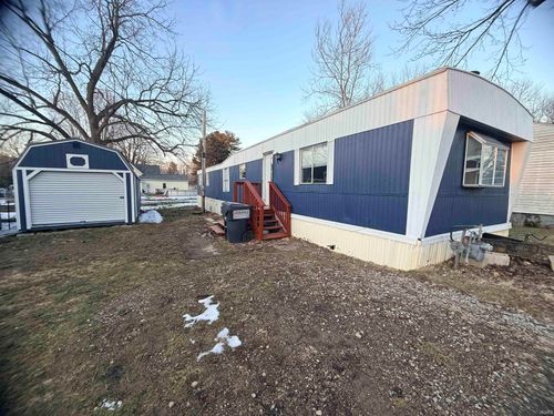 204 South St, La Paz, IN, 46537-1335 | Card Image