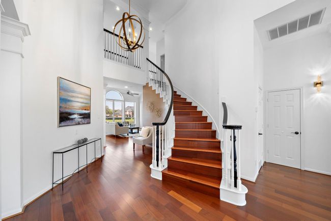 6310 Hidden Crest Way, House other with 5 bedrooms, 4 bathrooms and 2 parking in Sugar Land TX | Image 18