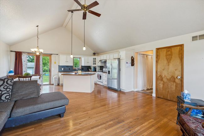 1981 S Gleaner Rd, House other with 3 bedrooms, 2 bathrooms and null parking in Saginaw MI | Image 7