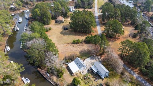 6009 Harbour Way, Oriental, NC, 28571-9559 | Card Image