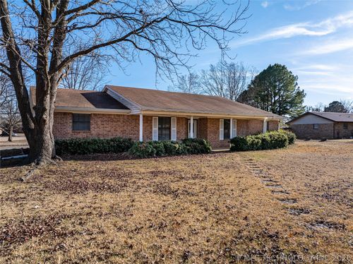 111 Meadowlark Lane, Durant, OK, 74701 | Card Image