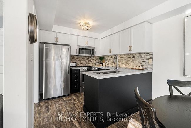 9 Carpendale Cres, House attached with 3 bedrooms, 2 bathrooms and 2 parking in Ajax ON | Image 21