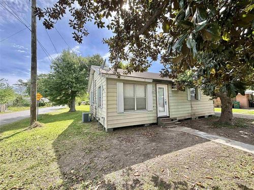 418 N Claiborne St, Sulphur, LA, 70663-2506 | Card Image