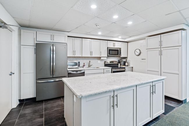 APT-416 - 2760 S Ocean Blvd, Condo with 2 bedrooms, 2 bathrooms and null parking in Palm Beach FL | Image 14