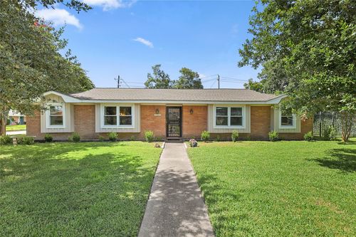 5703 Belrose Dr, Houston, TX, 77035-2409 | Card Image