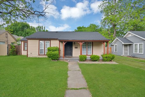 2117 Grace Ave, Fort Worth, TX, 76111-2817 | Card Image