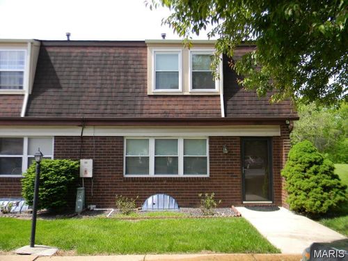 33 Dorset Ct, Edwardsville, IL, 62025-3991 | Card Image