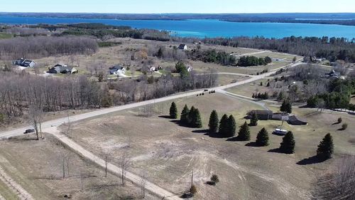 00 Palaestrum Rd, Williamsburg, MI, 49690 | Card Image