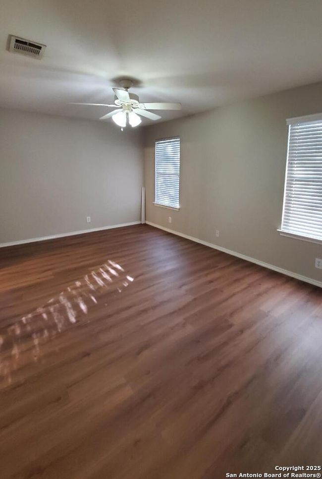 15847 Manes Grv, House other with 3 bedrooms, 2 bathrooms and null parking in San Antonio TX | Image 6