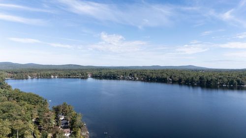 3 Ski Doo Ln, Deerfield, NH, 03037-1139 | Card Image