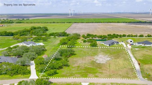 957 Santa Cruz Ln, Corpus Christi, TX, 78415-4485 | Card Image