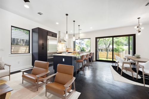 a-2309 La Casa Dr, Austin, TX, 78704-3822 | Card Image