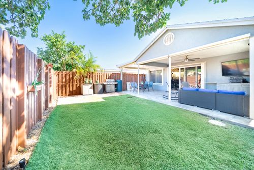 2051 Nw 35th Ter, Coconut Creek, FL, 33066-3035 | Card Image