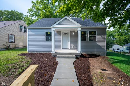 1500 W 11th St, Anderson, IN, 46016-2813 | Card Image