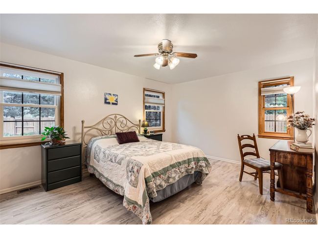 8845 W 81 St Dr, House other with 4 bedrooms, 3 bathrooms and null parking in Arvada CO | Image 14