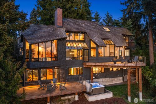 7515 Se 76th St, Mercer Island, WA, 98040-5548 | Card Image