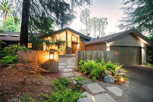 5128 Hillard Ave, La Canada Flintridge, CA, 91011-1509 | Card Image