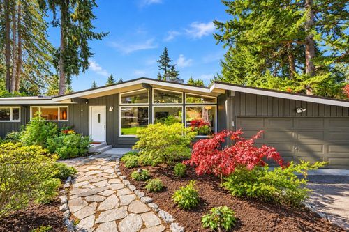 29805 8th Pl S, Federal Way, WA, 98003-3745 | Card Image