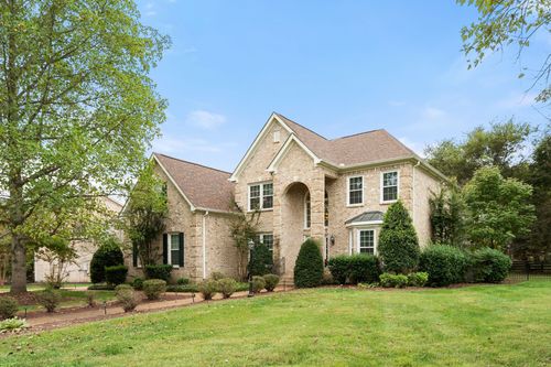 2201 Brookfield Dr, Brentwood, TN, 37027-3713 | Card Image