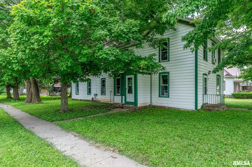 217 W Edgington St, Reynolds, IL, 61279 | Card Image
