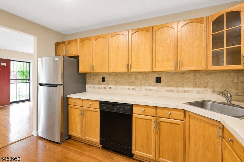 Residential Lease in Newark City 5
