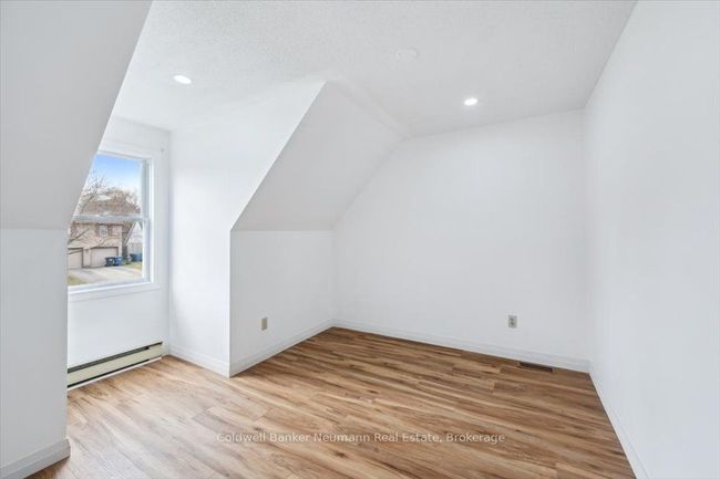 383 Ironwood Rd, House other with 4 bedrooms, 3 bathrooms and 2 parking in Guelph ON | Image 16