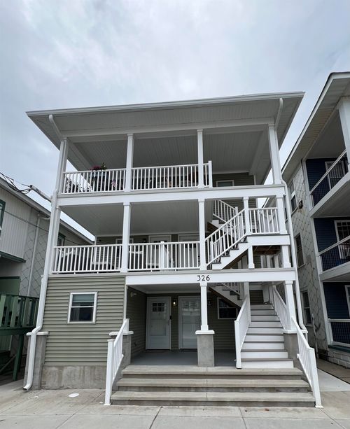 4-326 E Glenwood Ave, Wildwood, NJ, 08260-5736 | Card Image