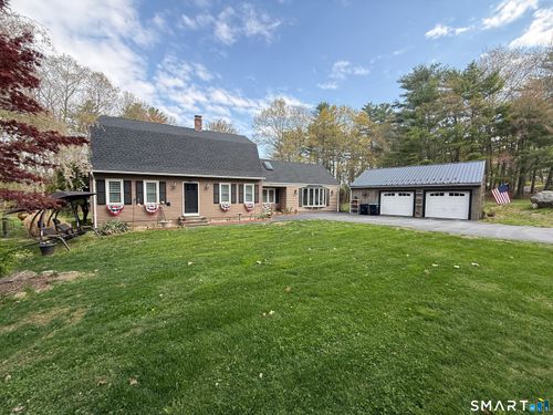 70 Elvira Hts, Putnam, CT, 06260-2500 | Card Image