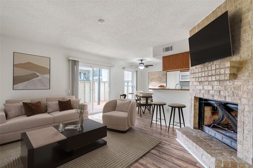 apt-283-250 El Dorado Blvd, Webster, TX, 77598-2215 | Card Image