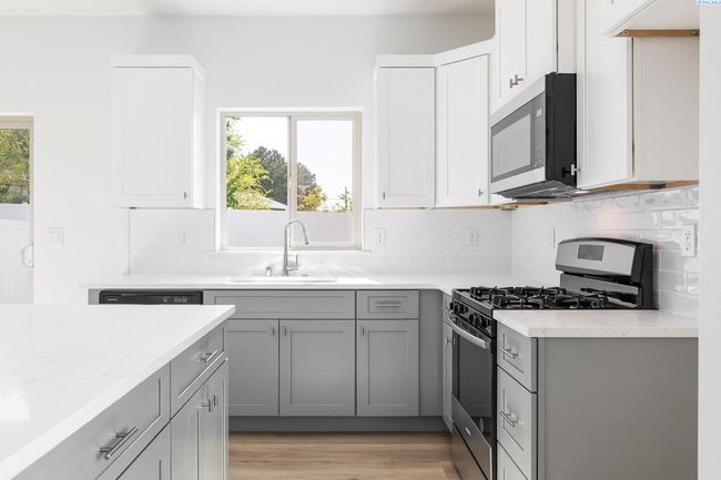 1118 S Underwood Pl, Home with 0 bedrooms, 0 bathrooms and null parking in Kennewick WA | Image 6