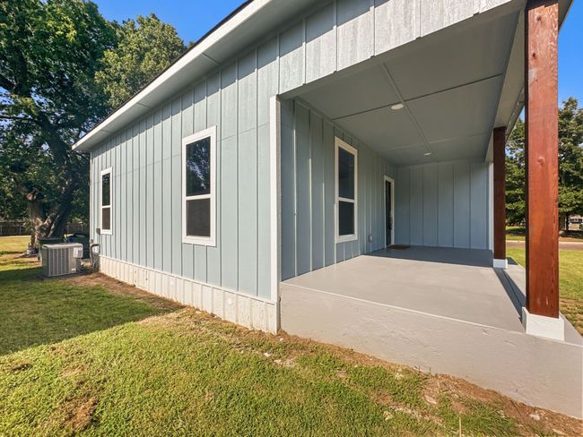 609 North Ave, House other with 3 bedrooms, 2 bathrooms and null parking in Whitesboro TX | Image 8