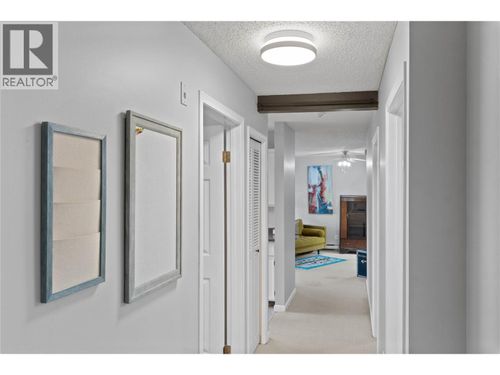 3-1089 Mcmurdo Dr, Kamloops, BC, V2C3G8 | Card Image