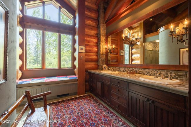 1525 S Thunder Rd, House other with 4 bedrooms, 5 bathrooms and null parking in Wilson WY | Image 23