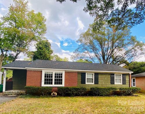 5027 Baylor Dr, Charlotte, NC, 28210-2303 | Card Image