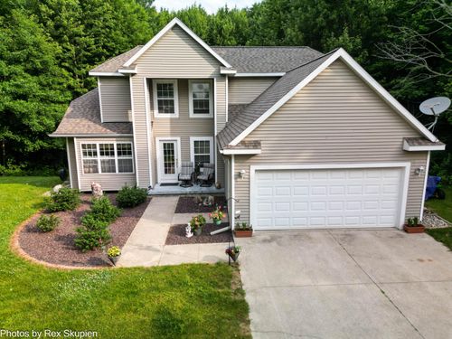 17474 Connor Cir, Bailey, MI, 49303-9765 | Card Image