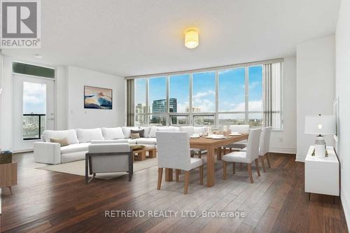 1320-25 Greenview Avenue, Toronto (Newtonbrook West), ON, M2M1R2 | Card Image