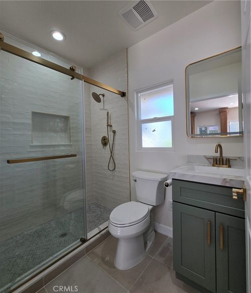 12421 Lee Ln, Garden Grove, CA, 92840-3463 | Card Image