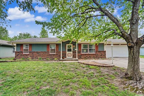 2908 Belle Haven Dr, Lawrence, KS, 66046-4657 | Card Image