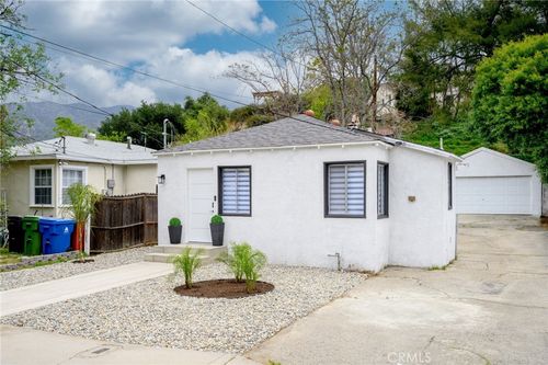 9810 Hillhaven Ave, Tujunga, CA, 91042 | Card Image