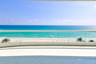 704 - 16051 Collins Ave, Condo with 4 bedrooms, 6 bathrooms and null parking in Sunny Isles Beach FL | Image 2