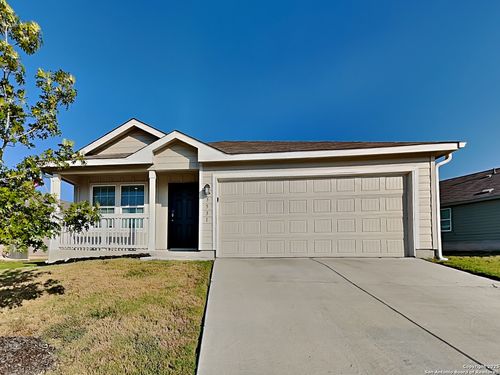 5531 Basil Chase, St Hedwig, TX, 78109 | Card Image