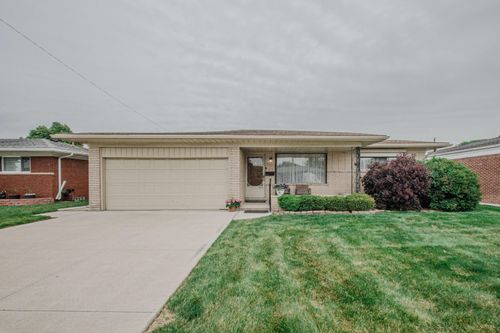 28660 Flanders, Warren, MI, 48088 | Card Image