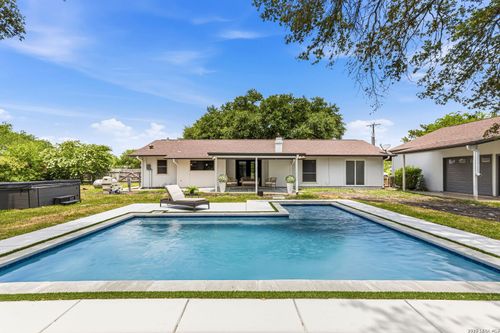 8708 Geronimo Dr, San Antonio, TX, 78254-1709 | Card Image