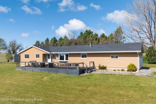 10336 36th Street Sw, Dickinson, ND, 58601 | Card Image