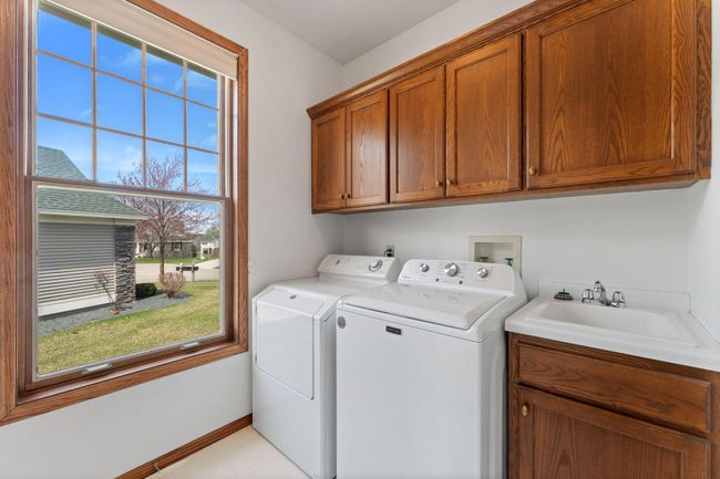 9946 Wellington Ln, Townhouse with 4 bedrooms, 3 bathrooms and null parking in Woodbury MN | Image 18