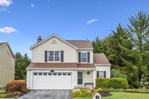 6669 Laburnum Dr, Canal Winchester, OH, 43110-8597 | Card Image