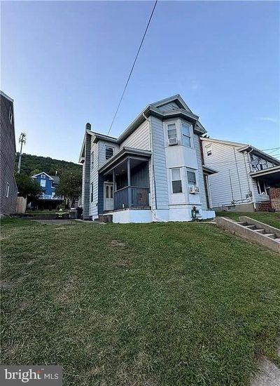 532 South Avenue, House other with 3 bedrooms, 1 bathrooms and null parking in JIM THORPE PA | Image 2