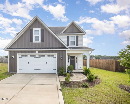 152 Briar Den Ct, Benson, NC, 27504-8699 | Card Image